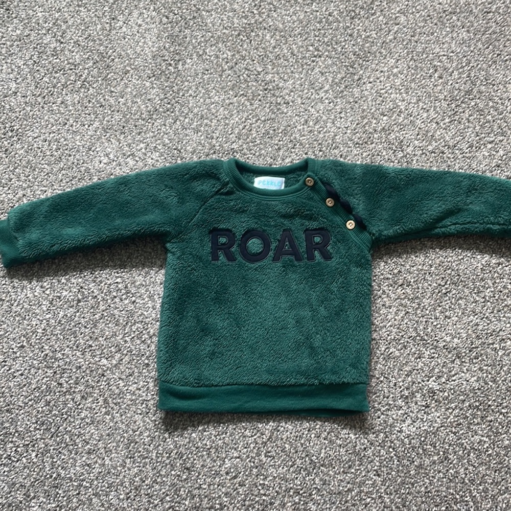 Sweater bundle - Picture 7 of 11